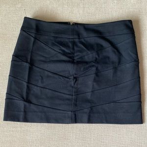 Black Express Skirt